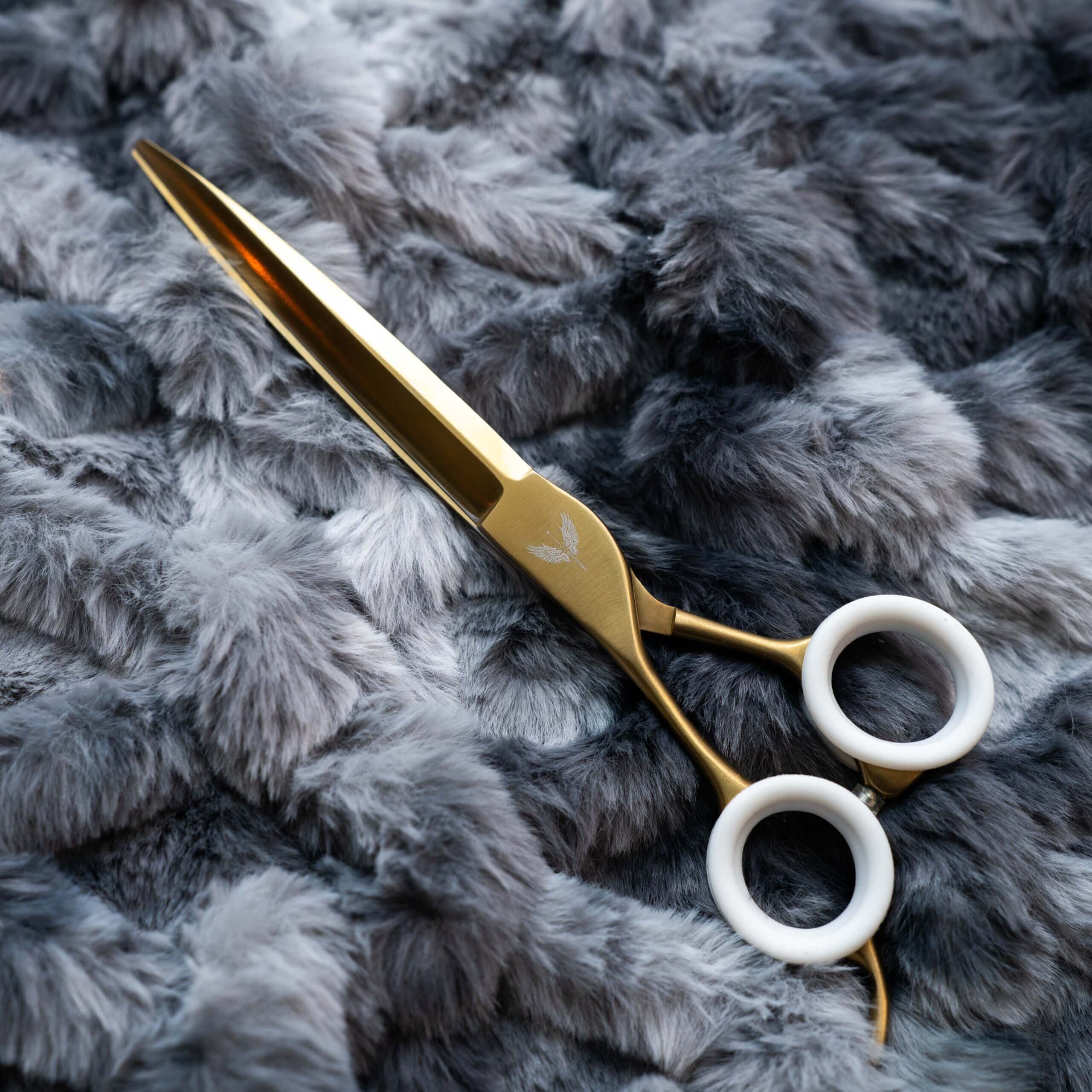 dog grooming shear Valkyrie GroomBox