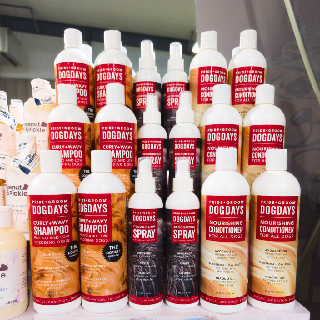 Pride + Groom dog grooming shampoo GroomBox Premium a subscription box for dog groomers.