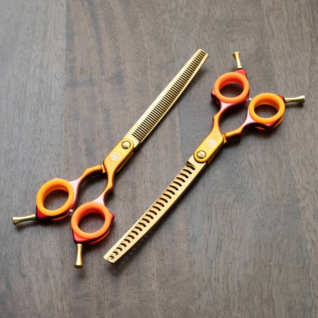 GroomBox dog grooming scissors for dog groomers subscription box