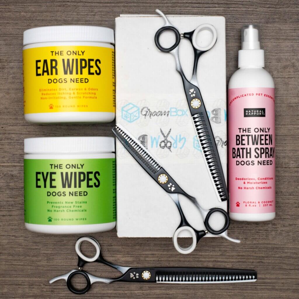 Natural Rapport dog grooming wipes GroomBox Premium a subscription box for dog groomers.