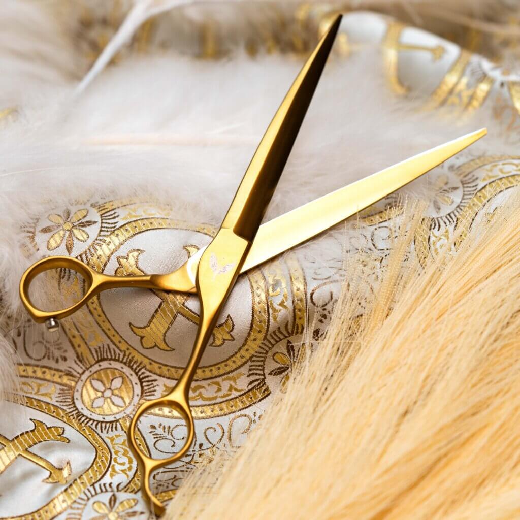 GroomBox dog grooming scissors for dog groomers subscription box